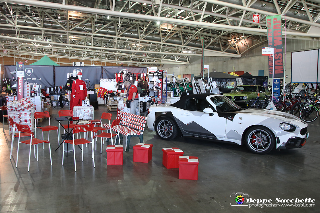 VBS_0634 - Automotoretrò e Automotoracing 2022.jpg